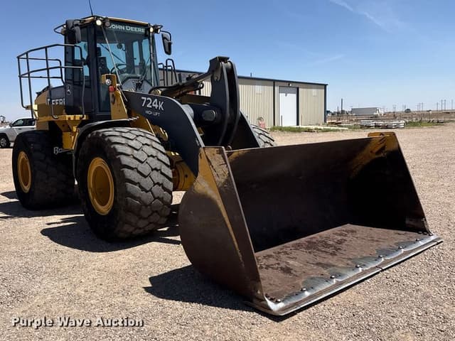 Image of John Deere 724K equipment image 2