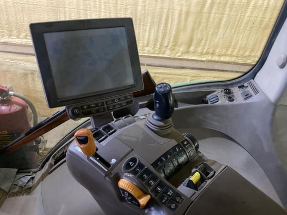 Image of John Deere 7270R equipment image 4