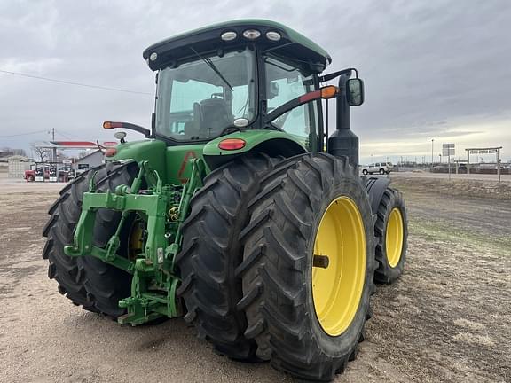 Image of John Deere 7270R equipment image 4