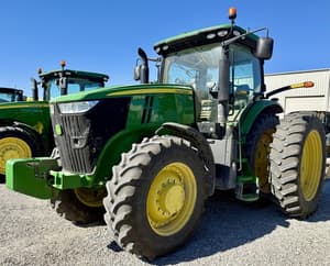 2015 John Deere 7270R Image