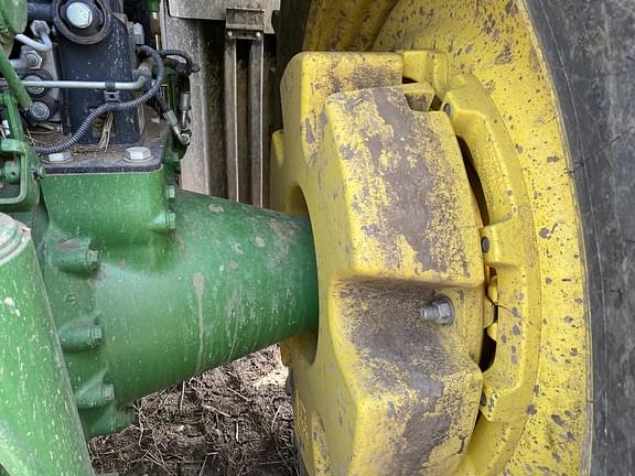 Image of John Deere 7270R equipment image 4