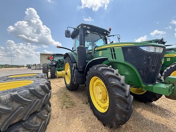Image of John Deere 7290R equipment image 2