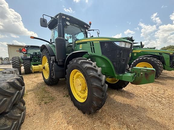 Image of John Deere 7290R Primary image