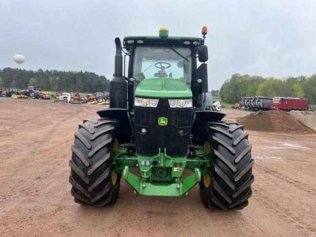 Image of John Deere 7290R equipment image 1