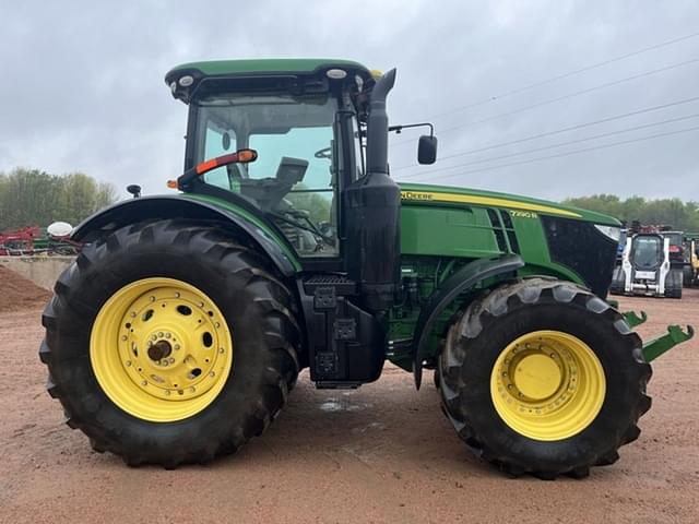 Image of John Deere 7290R equipment image 3