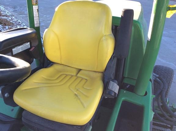 Image of John Deere 7500A equipment image 2