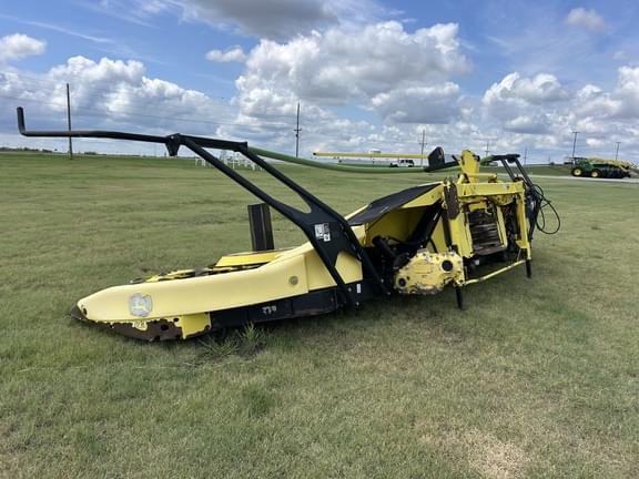 Image of John Deere 770 equipment image 3