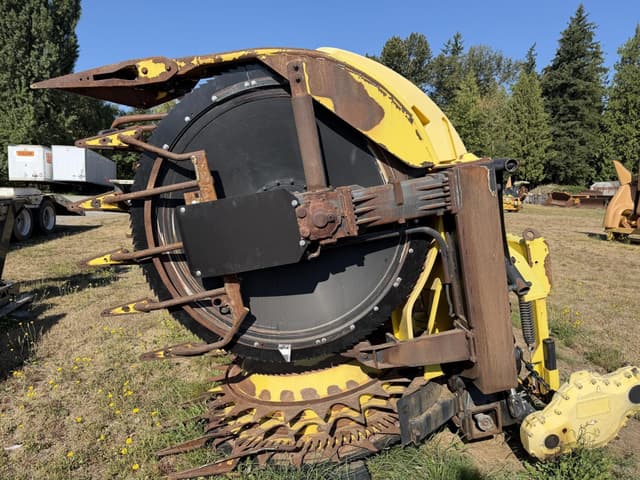 Image of John Deere 778 equipment image 2