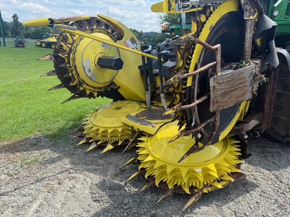 2015 John Deere 778 Equipment Image0