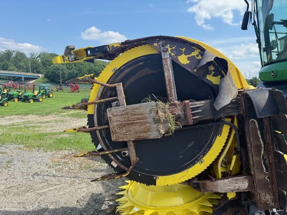 Image of John Deere 778 equipment image 4