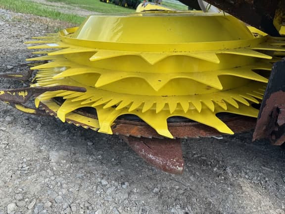 Image of John Deere 778 equipment image 2