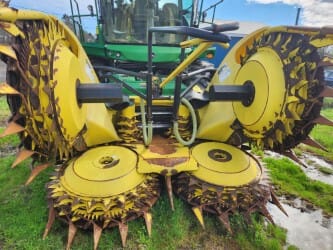 2015 John Deere 778 Equipment Image0