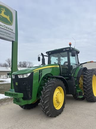 Image of John Deere 8245R equipment image 1