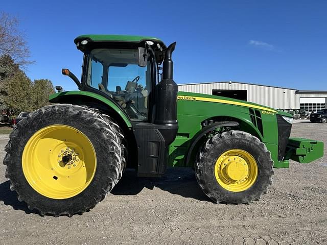 Image of John Deere 8245R equipment image 3