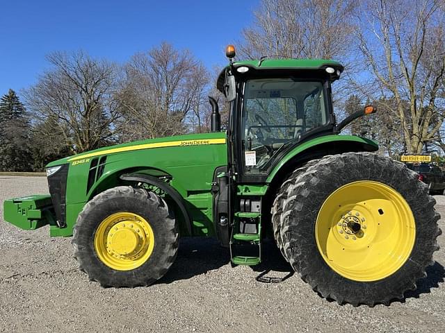 Image of John Deere 8245R equipment image 2