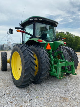 Image of John Deere 8245R equipment image 4