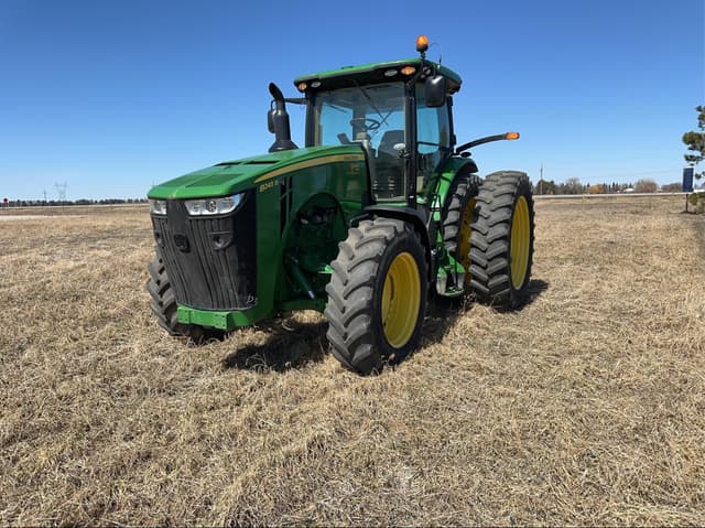 Image of John Deere 8245R equipment image 1