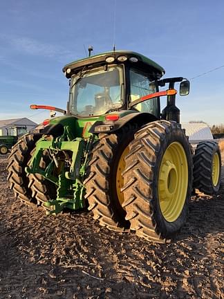 Image of John Deere 8245R equipment image 2