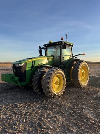 Main image John Deere 8245R