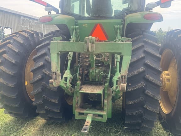 Image of John Deere 8245R equipment image 4