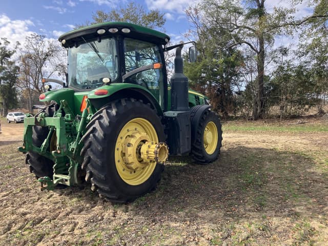 Image of John Deere 8245R equipment image 4