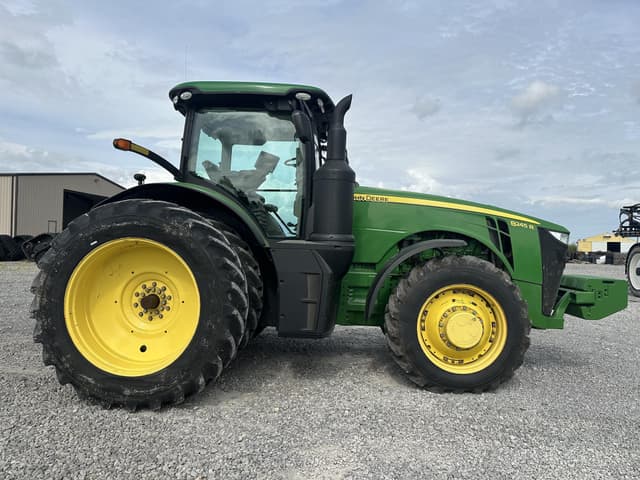 Image of John Deere 8245R equipment image 3