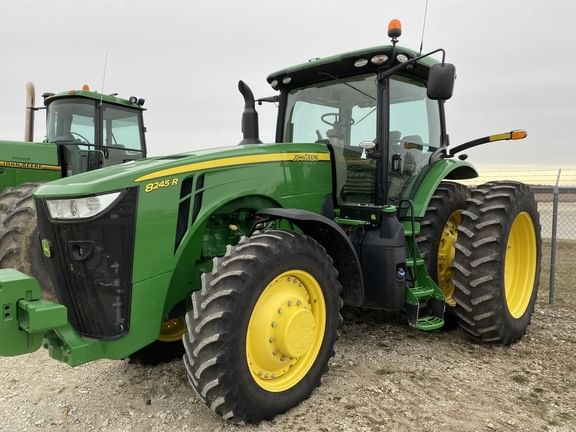 Main image John Deere 8245R