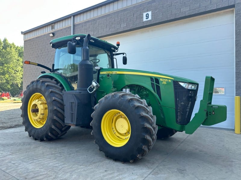 Main image John Deere 8245R
