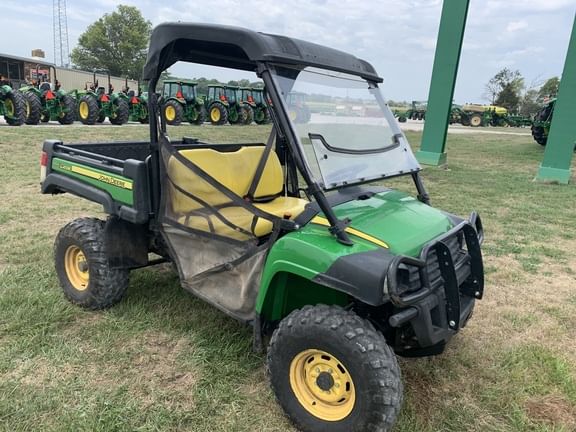 Main image John Deere Gator XUV 825i