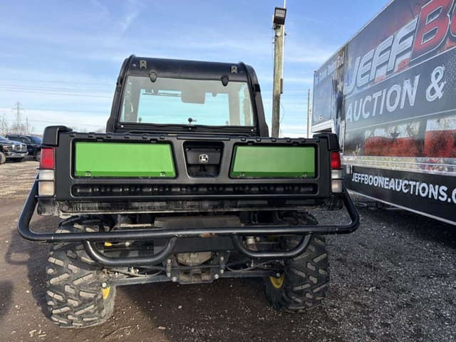 Image of John Deere Gator XUV 825i equipment image 2
