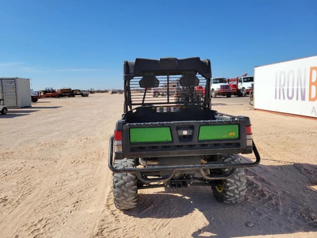 Image of John Deere Gator XUV 825i equipment image 3