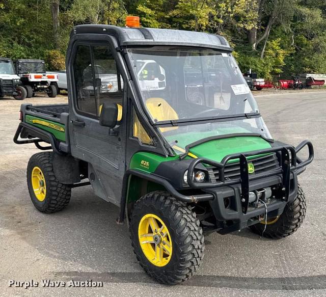Image of John Deere Gator XUV 825i equipment image 2