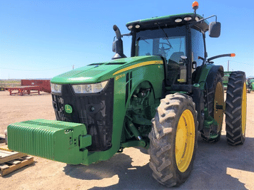 Main image John Deere 8270R