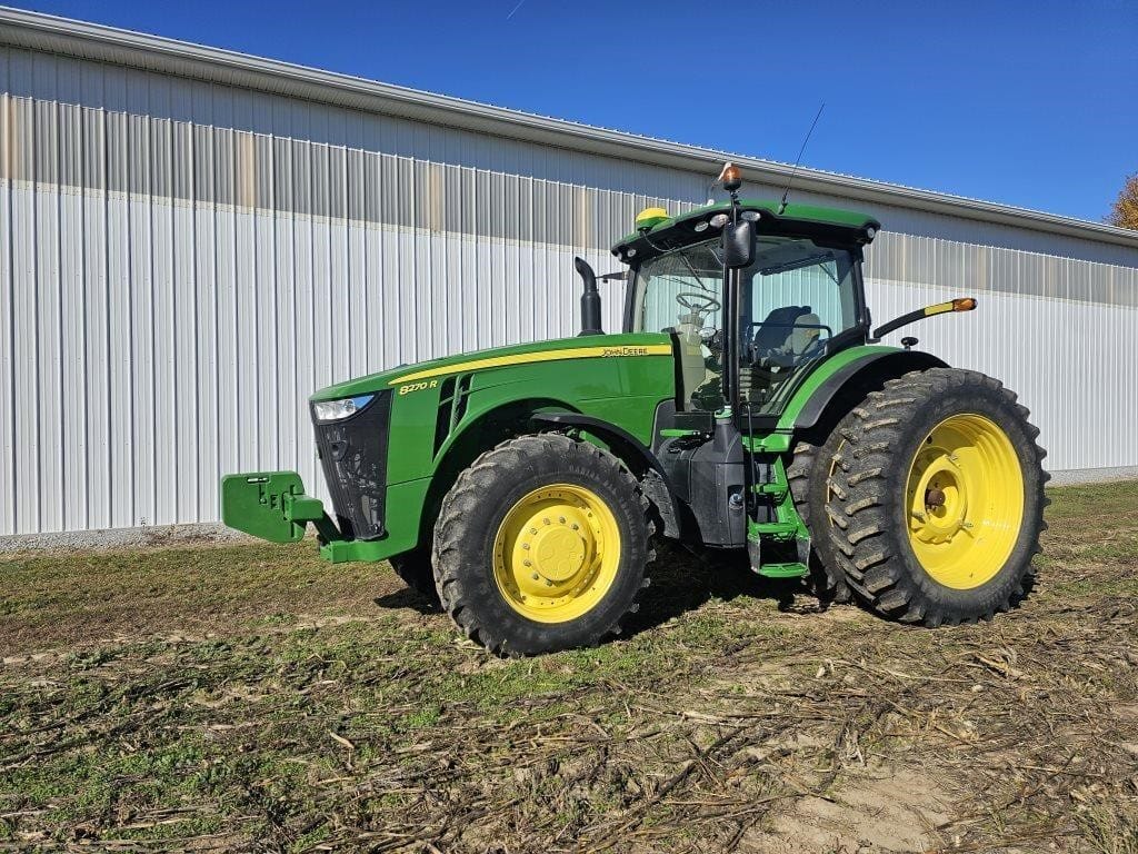 2015 John Deere 8270R Equipment Image0
