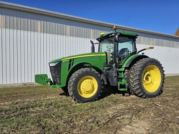 Main image John Deere 8270R