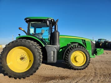 Main image John Deere 8270R