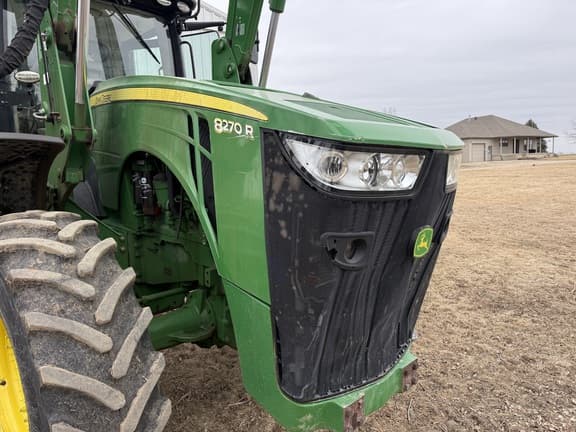 Image of John Deere 8270R equipment image 1