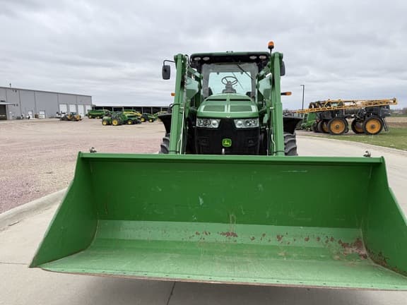Image of John Deere 8270R equipment image 2