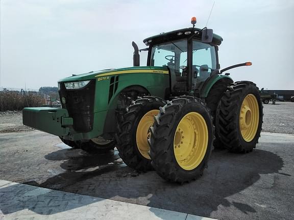 Image of John Deere 8270R Primary image