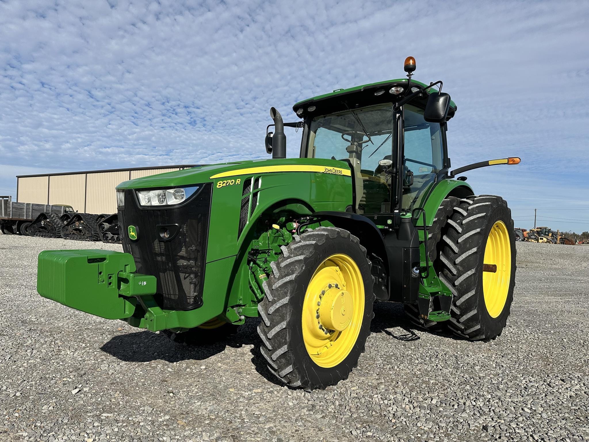 2015 John Deere 8270R Equipment Image0