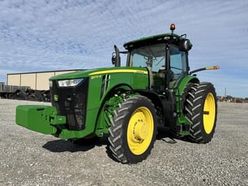 Main image John Deere 8270R
