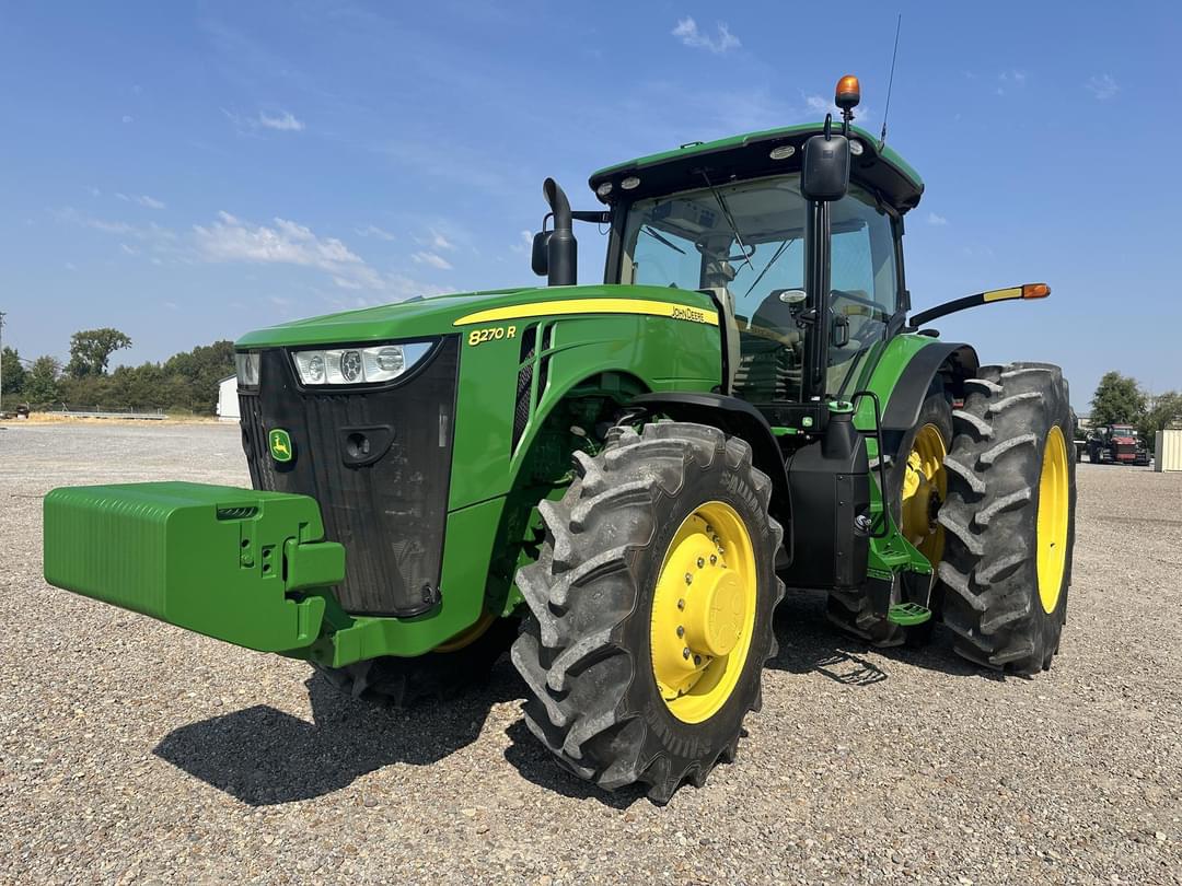Image of John Deere 8270R Primary image