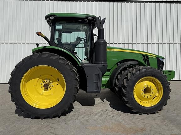 Image of John Deere 8270R Primary image