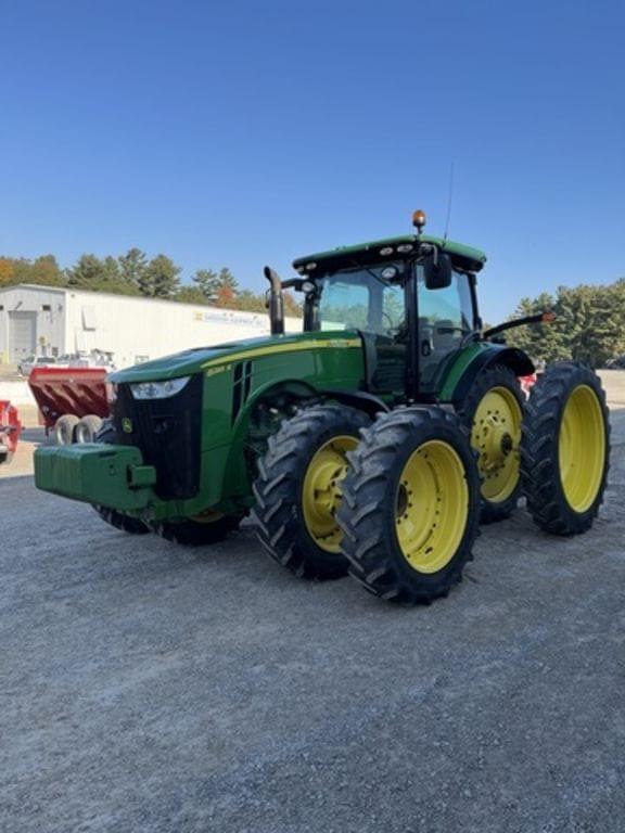 Image of John Deere 8285R equipment image 2
