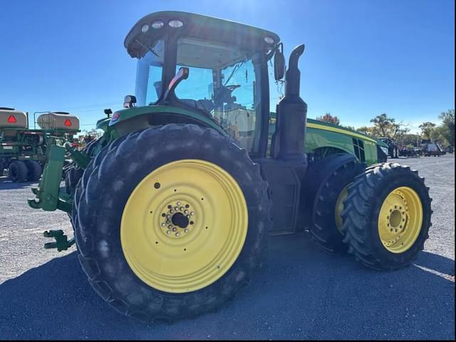 Image of John Deere 8295R equipment image 3