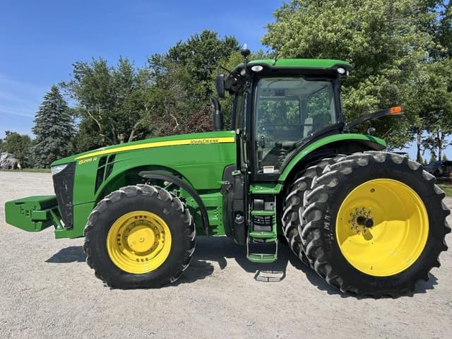Image of John Deere 8295R equipment image 2