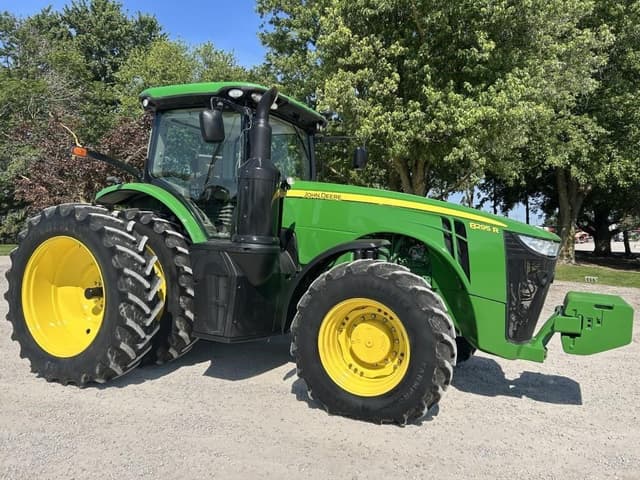 Image of John Deere 8295R equipment image 1