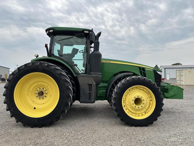 Image of John Deere 8295R equipment image 3