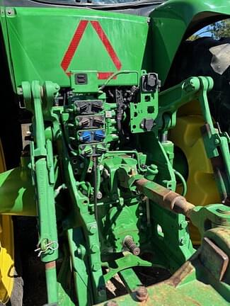 Image of John Deere 8295R equipment image 4