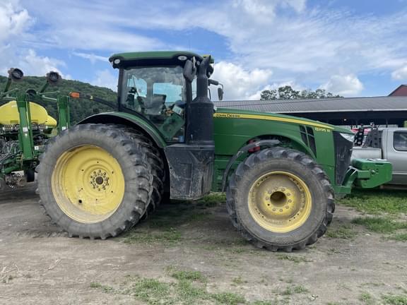 Image of John Deere 8295R equipment image 1